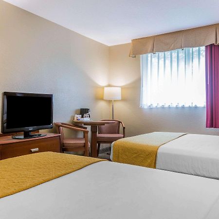 Quality Inn Hyde Park Poughkeepsie North Luaran gambar